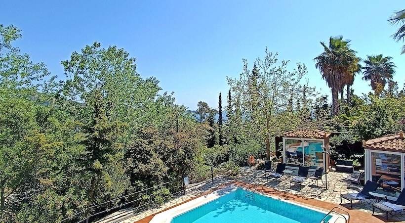 Okeanis Apartments & Suites Adults Only