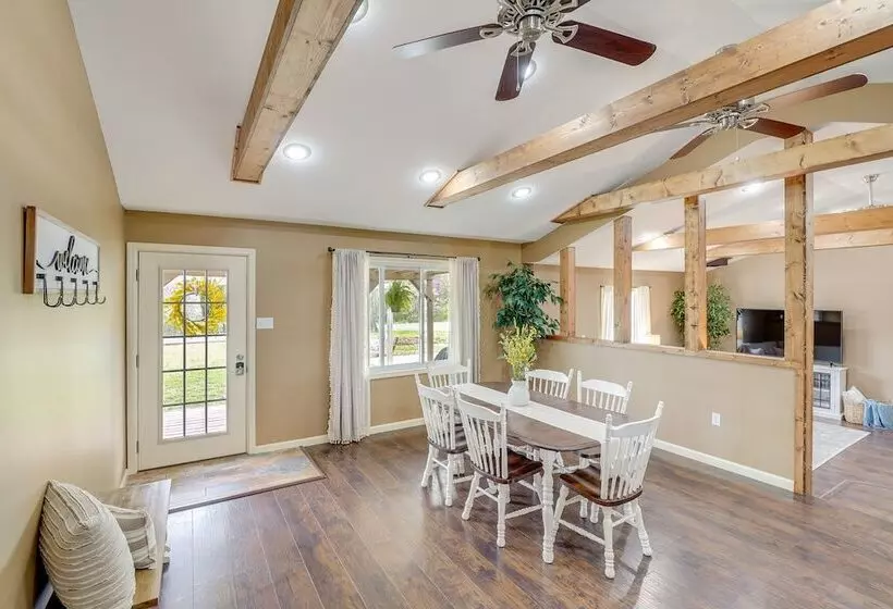 Peaceful Brandenburg Home ~ 6 Mi To Ohio River!