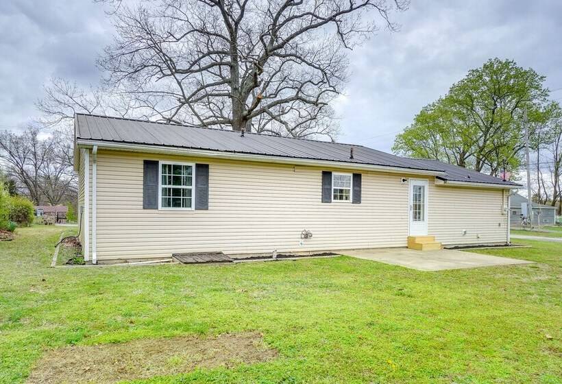 Peaceful Brandenburg Home ~ 6 Mi To Ohio River!