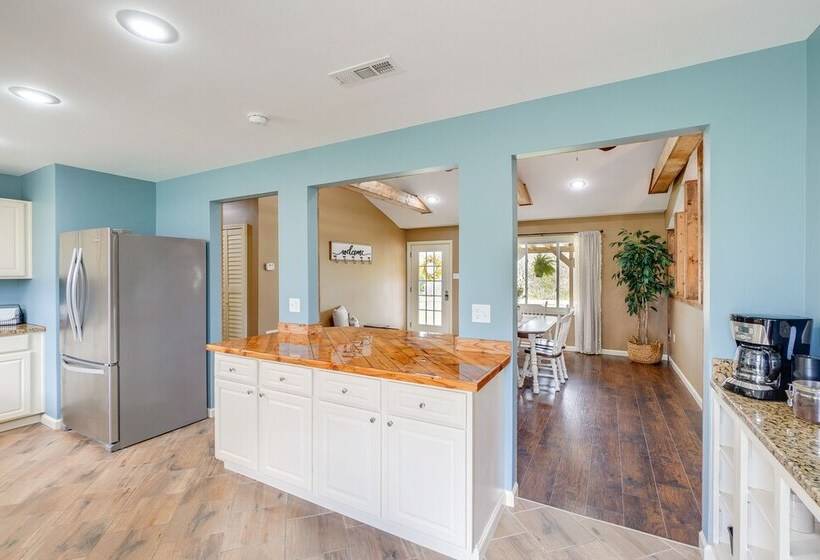 Peaceful Brandenburg Home ~ 6 Mi To Ohio River!