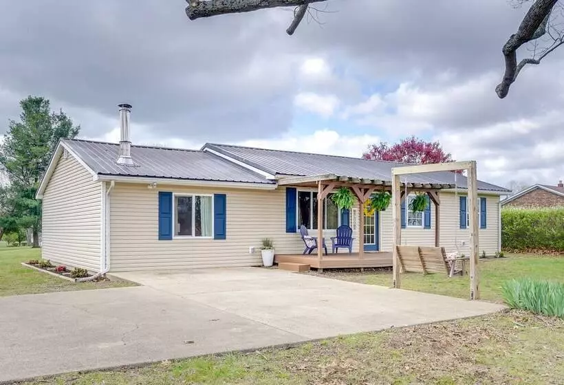 Peaceful Brandenburg Home ~ 6 Mi To Ohio River!