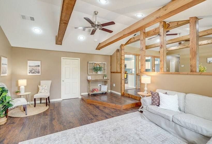 Peaceful Brandenburg Home ~ 6 Mi To Ohio River!