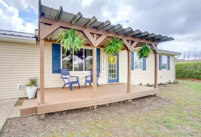 Peaceful Brandenburg Home ~ 6 Mi To Ohio River!