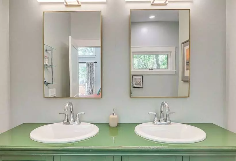 Peaceful Edisto Island Home, 1 Mi To State Park!