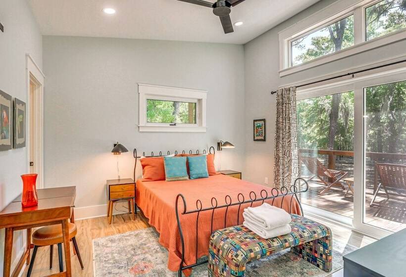 Peaceful Edisto Island Home, 1 Mi To State Park!