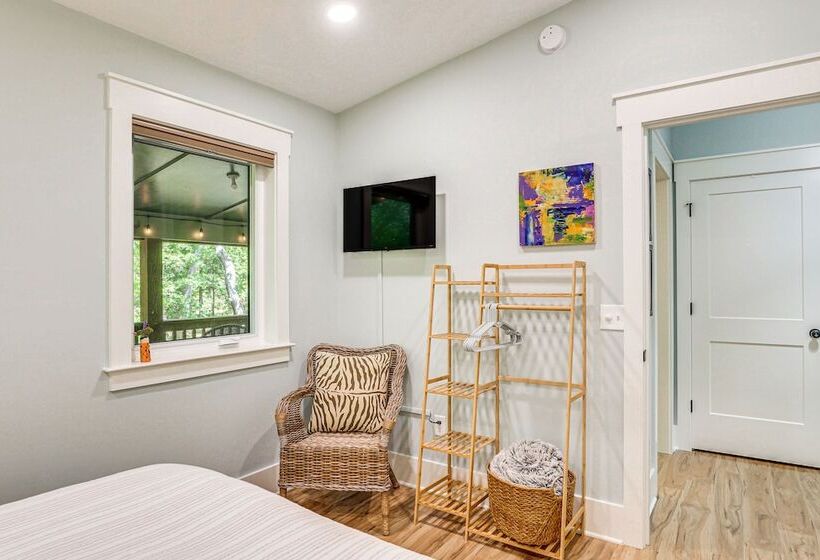 Peaceful Edisto Island Home, 1 Mi To State Park!