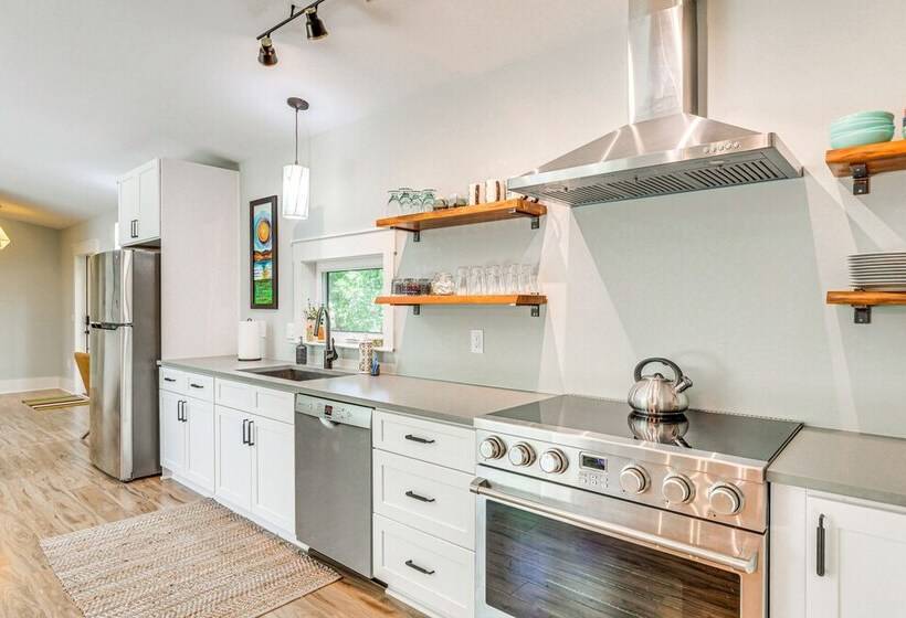 Peaceful Edisto Island Home, 1 Mi To State Park!