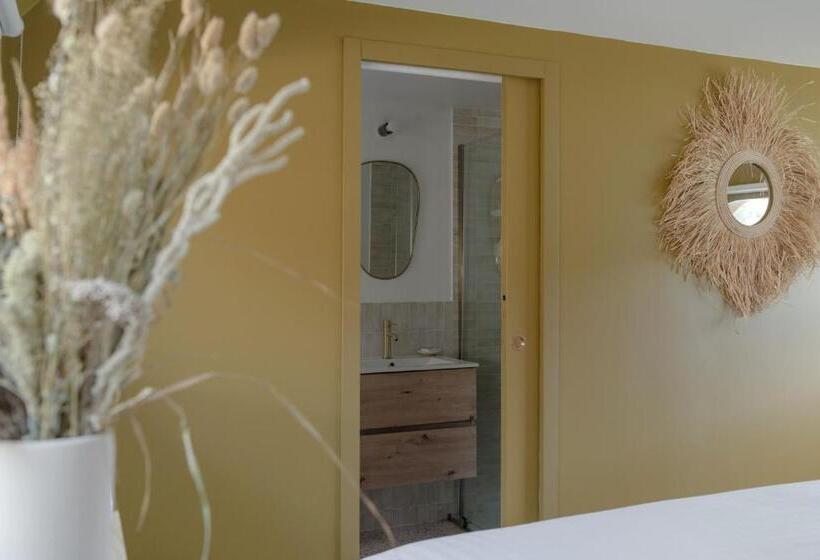 بنسيون La Peniche   Bed And Bicycle   Aigues Mortes