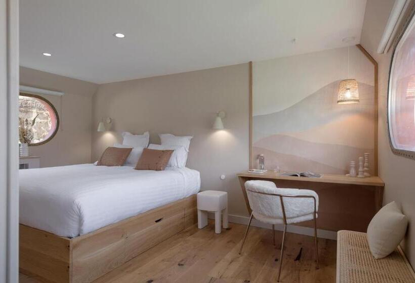 بنسيون La Peniche   Bed And Bicycle   Aigues Mortes