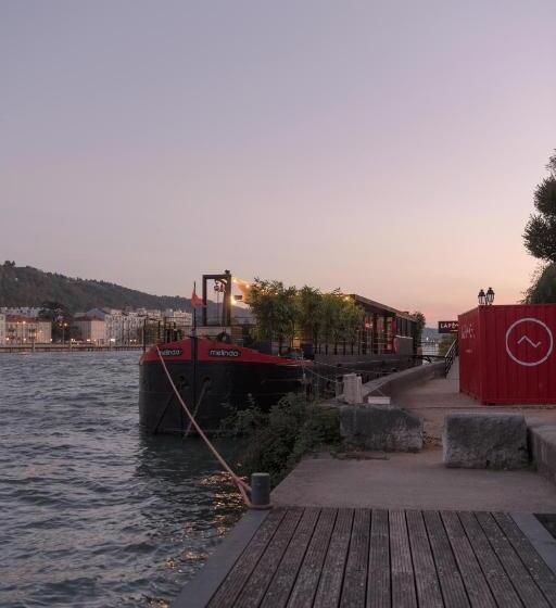 بنسيون La Peniche   Bed And Bicycle   Aigues Mortes