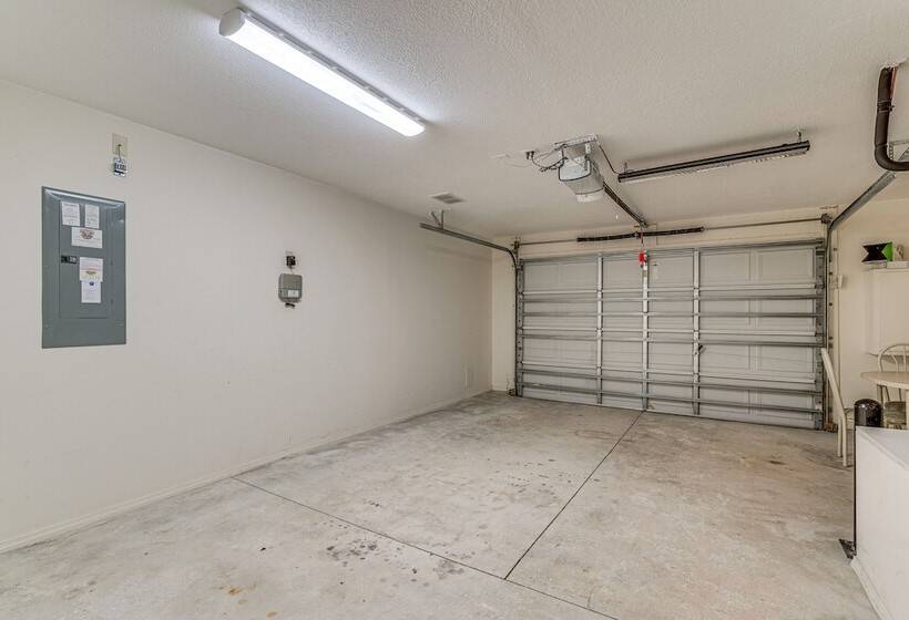 Home W/ Resort Amenities In The Villages