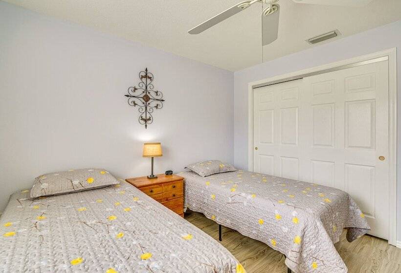 Home W/ Resort Amenities In The Villages