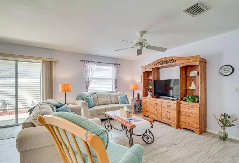 Home W/ Resort Amenities In The Villages