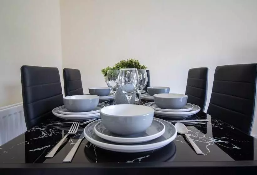 Residenssi 2 Bed Near The O2 Arena & Excel & Free Parking