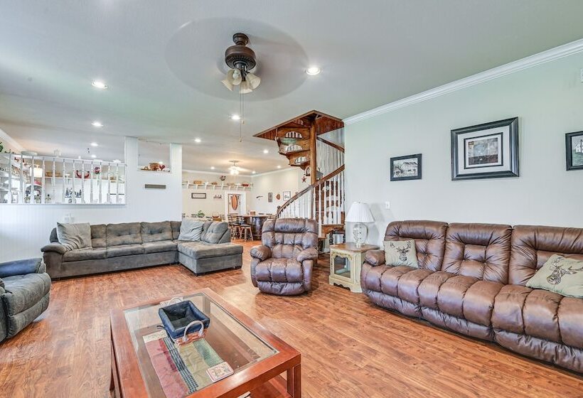 Spacious Ewing Retreat W/ Game Room & Fireplace!