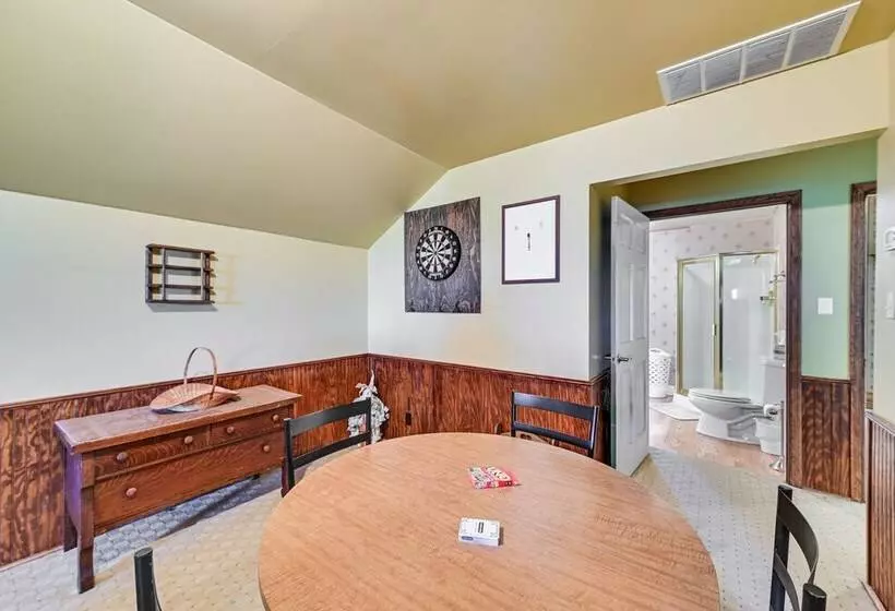 Spacious Ewing Retreat W/ Game Room & Fireplace!