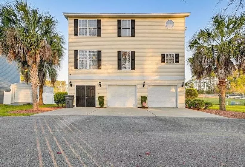 Spacious Murrells Inlet Home   Walk To Beach!