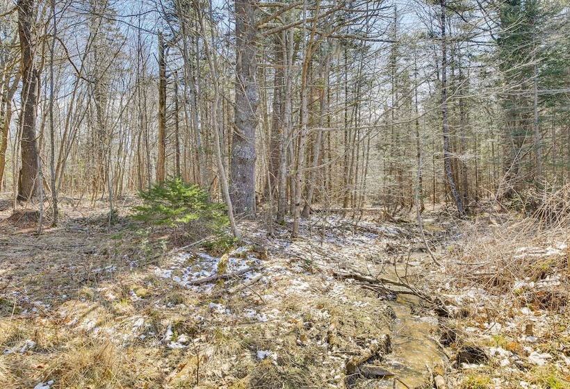 Spacious Round Pond House W/ On Site Trail Access!