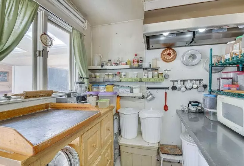 Spacious Round Pond House W/ On Site Trail Access!
