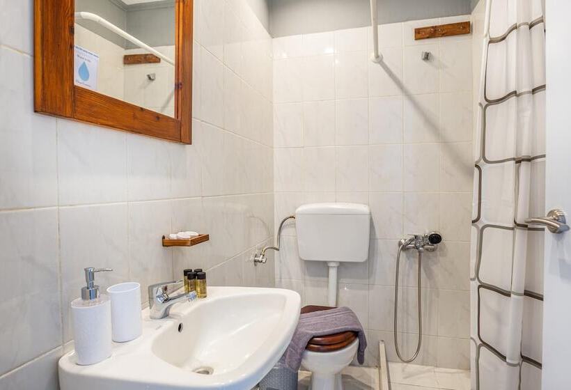 Sun Beach Apartments In Chania 10 & 13