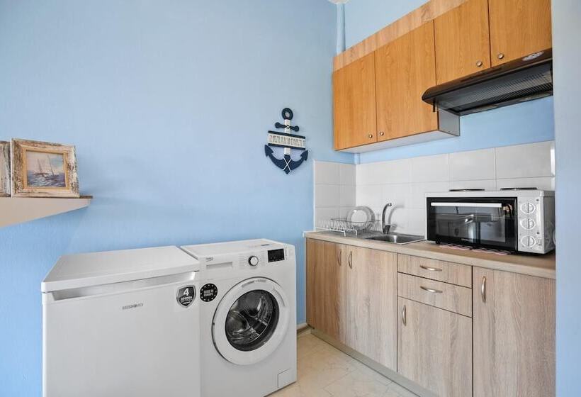 Sun Beach Apartments In Chania 10 & 13