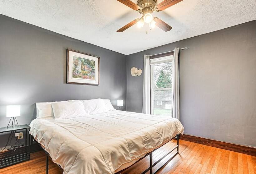 Warm, Bright Upper Sandusky Home: Walk To Downtown