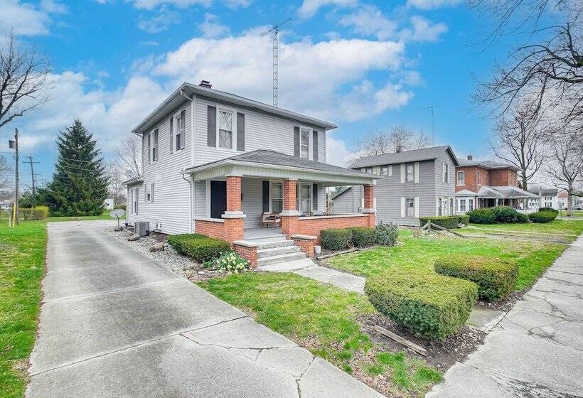 Warm, Bright Upper Sandusky Home: Walk To Downtown