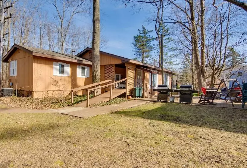 Waterfront Cottage   Dock & Chautauqua Lake Access