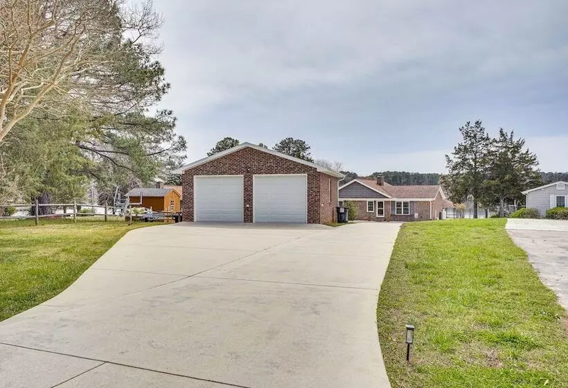 Waterfront Lake Gaston Home W/ Private Dock!