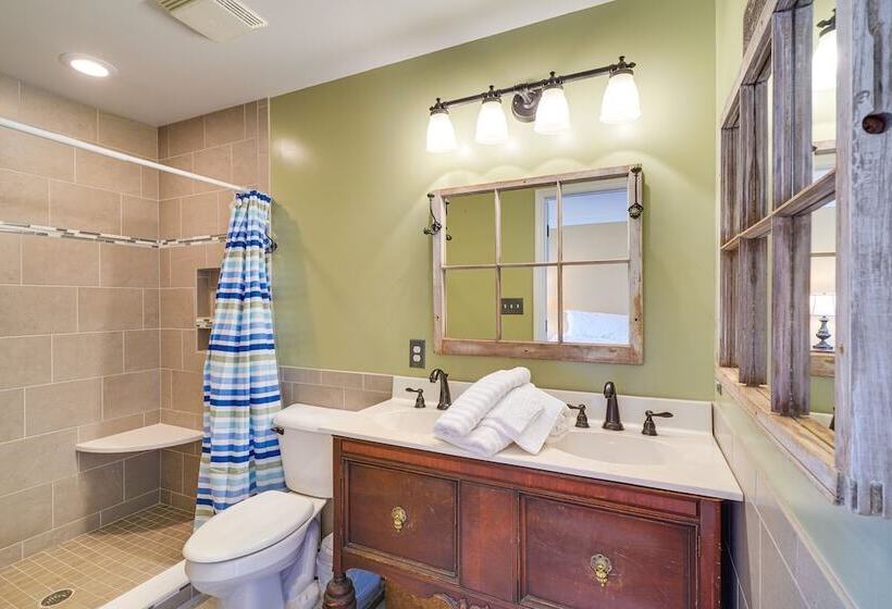 Waterfront Lake Gaston Home W/ Private Dock!