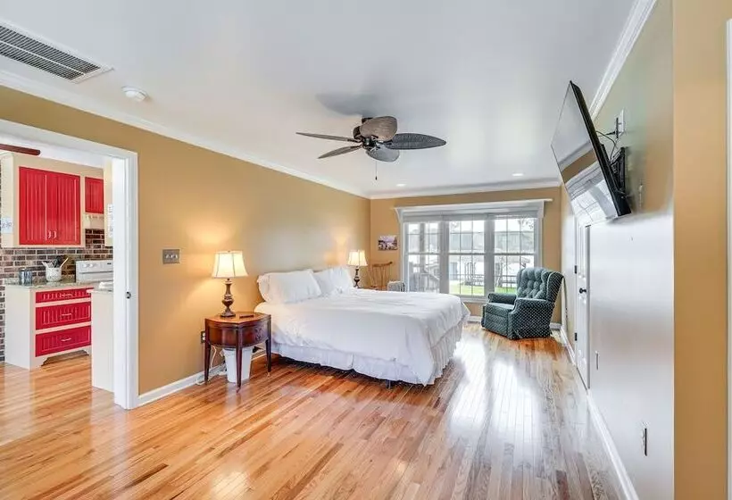 Waterfront Lake Gaston Home W/ Private Dock!