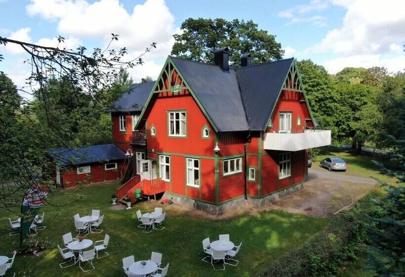 Alingsã¥s Vandrarhem Villa Plantaget Hostel