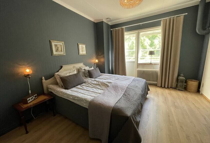 Alingsã¥s Vandrarhem Villa Plantaget Hostel