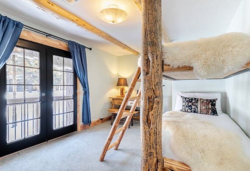 Base Camp By Avantstay Magical Cabin W/ Sauna, Hot Tub & Close To Snow & Golf