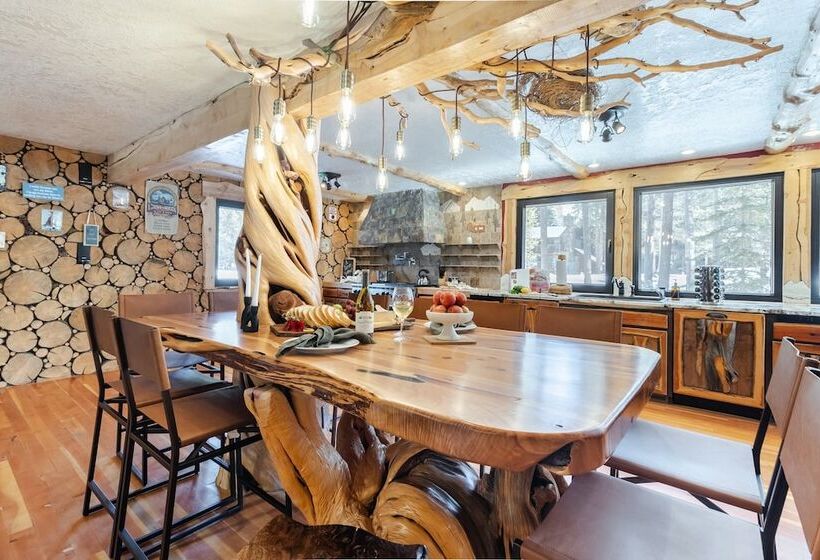 Base Camp By Avantstay Magical Cabin W/ Sauna, Hot Tub & Close To Snow & Golf