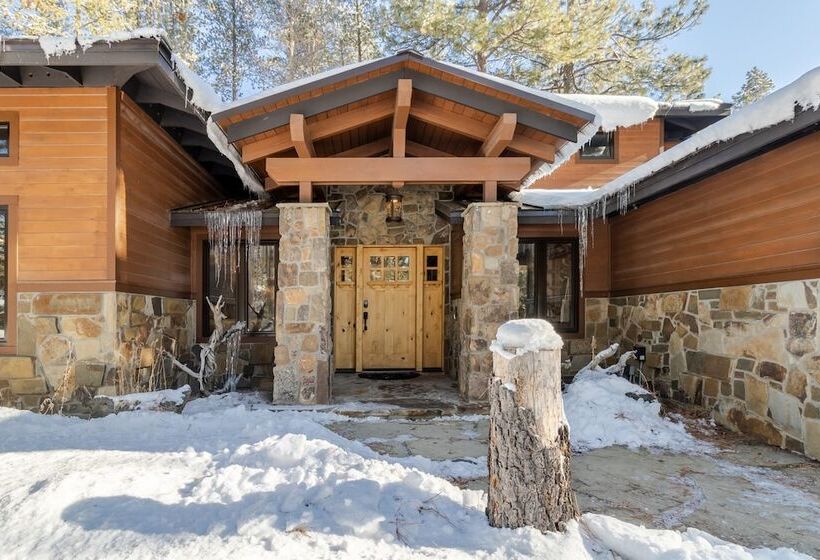 Base Camp By Avantstay Magical Cabin W/ Sauna, Hot Tub & Close To Snow & Golf