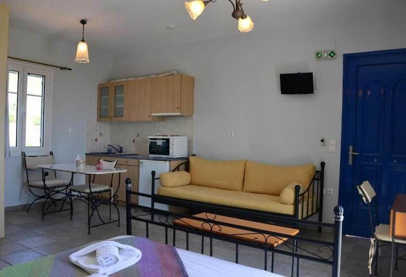 هتل Agnadi Blue Apartments