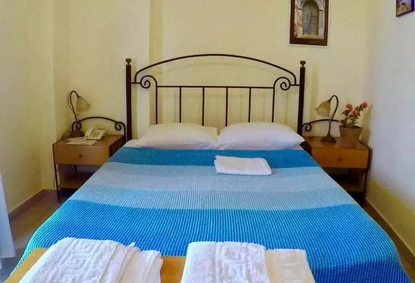 هتل Agnadi Blue Apartments