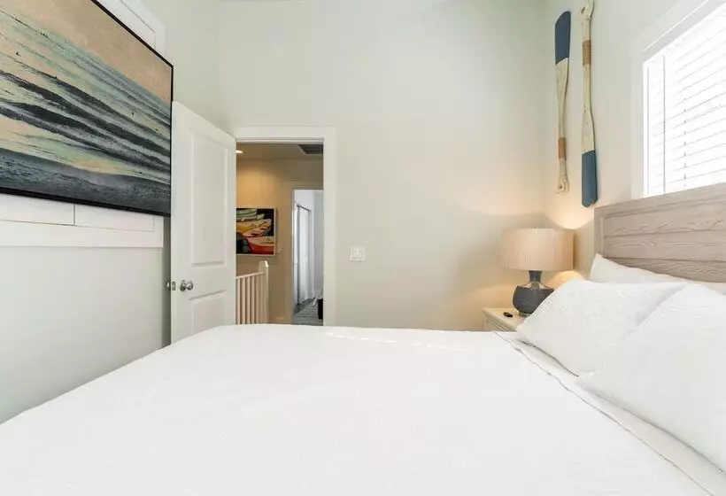 Paradise Point By Avantstay Golf Course Living