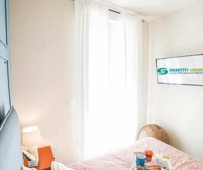 پانسیون Smartfit House