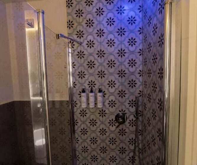 پانسیون Smartfit House