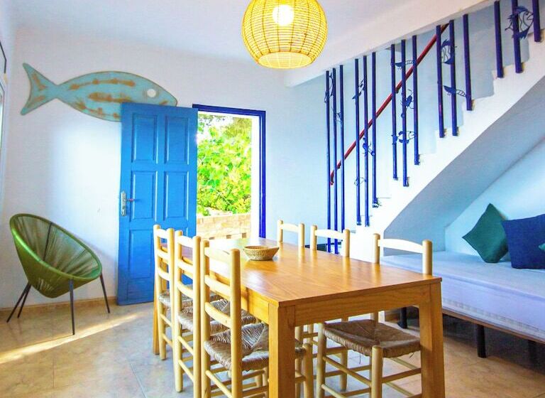 استراحتگاه Alfacs Village