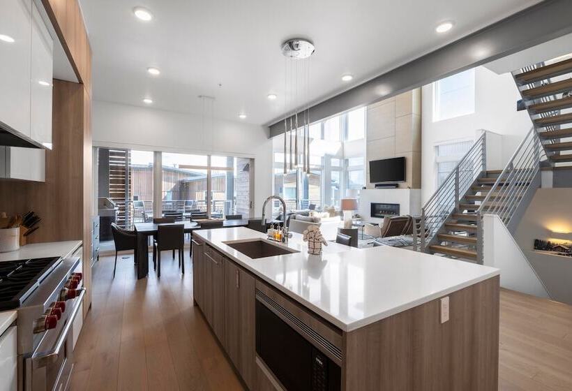 Slopewatch By Avantstay Ski In/out Luxe Retreat