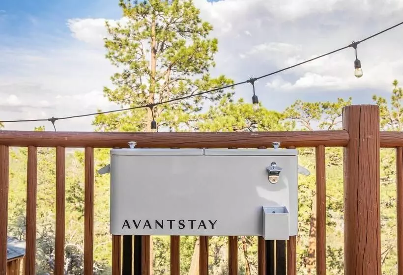Tanglewood By Avantstay 10mins To Bear Mountain, Contemporary Hillside Cabin