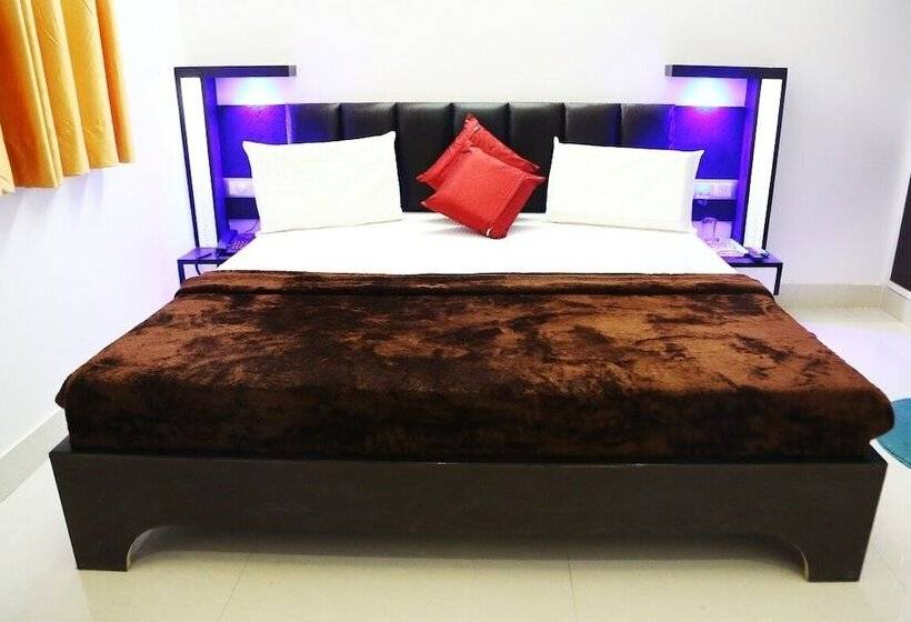 בית מלון כפרי Golden Inn