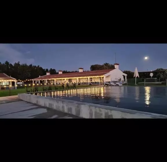 ペンション Monte Do Lago, Pegões