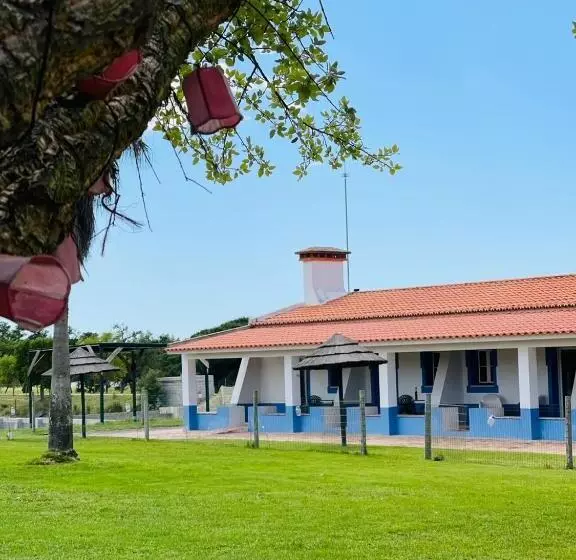 ペンション Monte Do Lago, Pegões