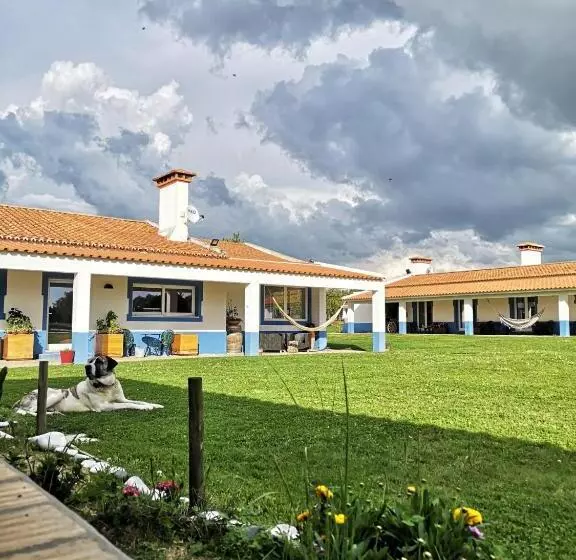 ペンション Monte Do Lago, Pegões