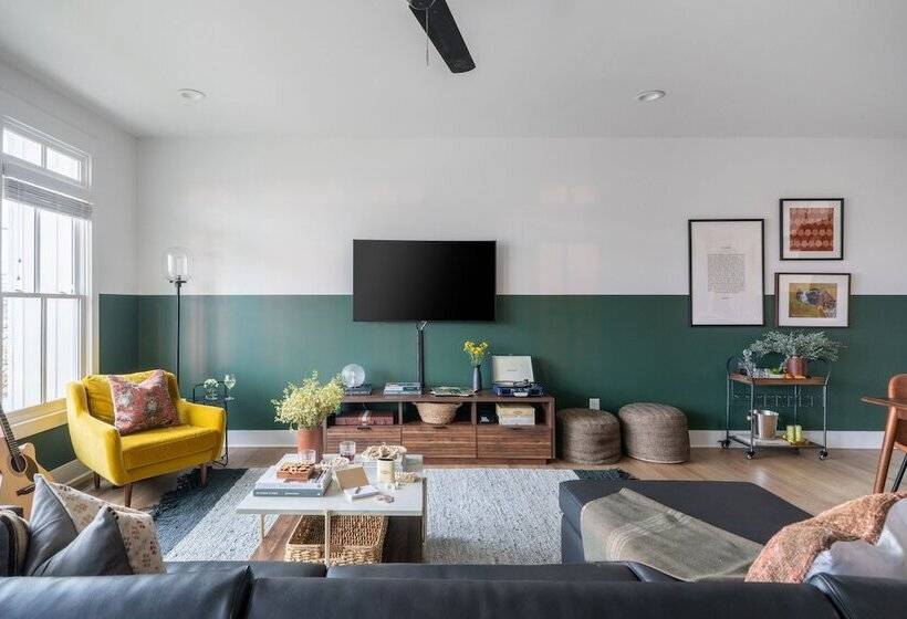 Faith By Avantstay Stylish 4br Condo In Heart Of Nashville