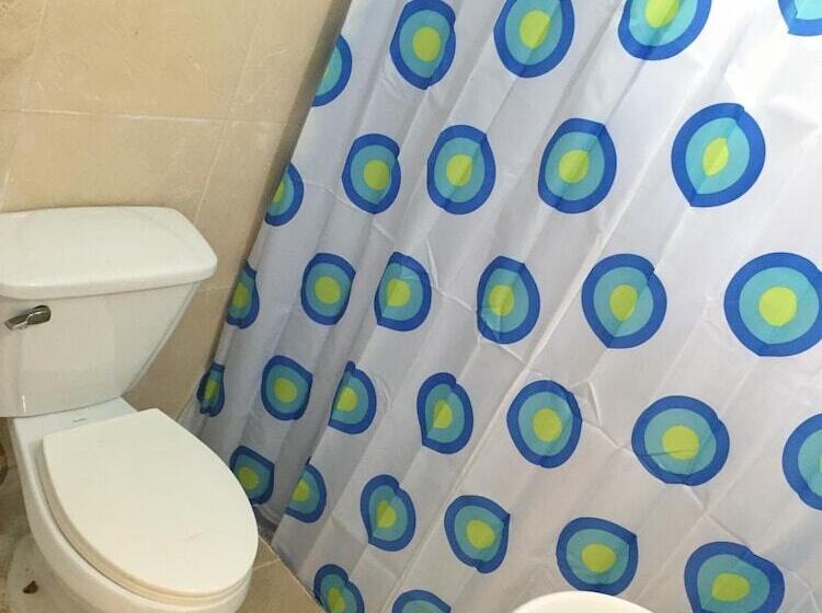 تختخواب و صبحانه Acuarela Hostal